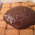 Tarta de galletas y chocolate